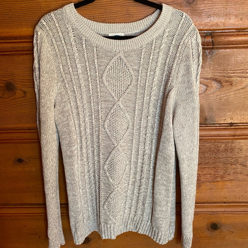 Old navy sweater